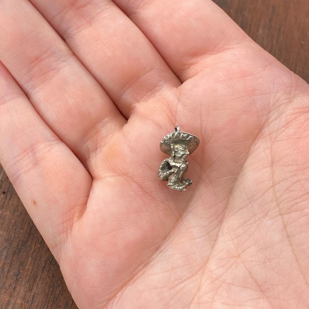 Vintage 925 Sterling Silver Sleeping Sombrero Man Pendant Bracelet Charm